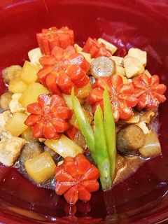 凍り豆腐(高野豆腐)入り☆華やか筑前煮-レシピのメイン写真