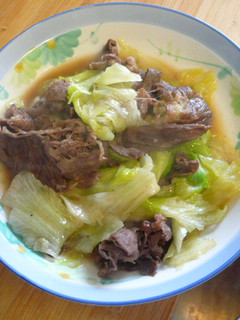 めっちゃ簡単 レタスと牛肉の炒め物-レシピのメイン写真