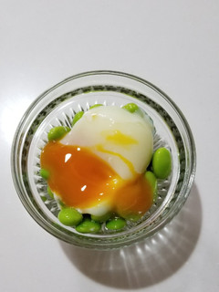 簡単★枝豆on温泉卵-レシピのメイン写真