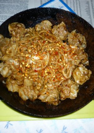 赤箱シュウマイとお好みソースの焼きうどん-レシピのメイン写真