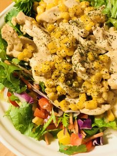 鶏肉炒め&甘口コーンクリームソースサラダ-レシピのメイン写真