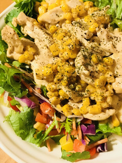 鶏肉炒め&甘口コーンクリームソースサラダ-レシピのメイン写真