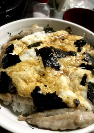 白米ドロボー！鶏せせりのとろろごはん-レシピのメイン写真