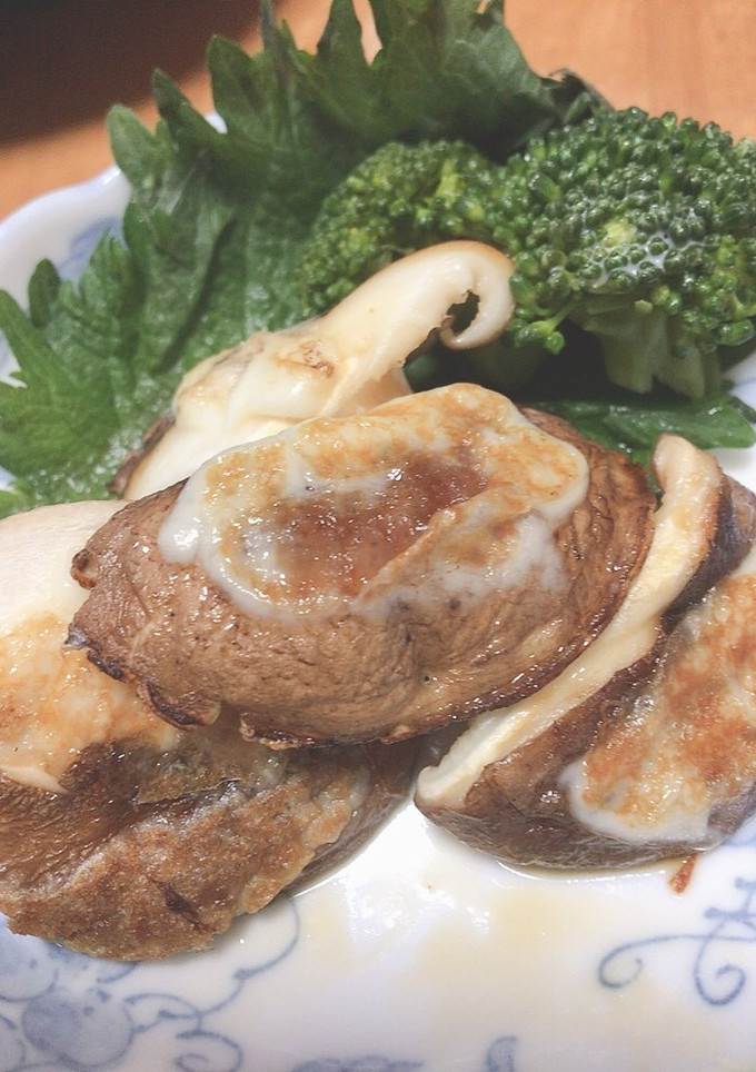 【最後の一滴】しいたけのチーズ焼き-レシピのメイン写真