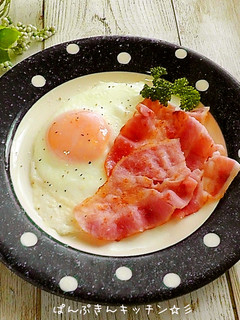 簡単で美味しいベーコンエッグ♪-レシピのメイン写真
