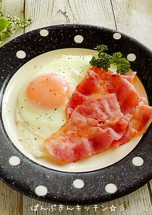 簡単で美味しいベーコンエッグ♪-レシピのメイン写真