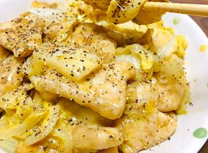 鶏胸肉と白菜のチーズでトロッとカレー炒め-レシピのメイン写真