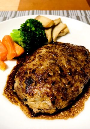 自宅でレストラン✩バルサミコハンバーグ-レシピのメイン写真