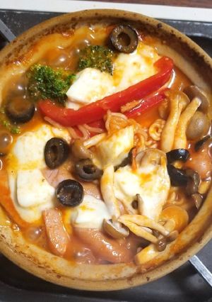 辛ラーメンで✿イタリアンなトマト鍋-レシピのメイン写真