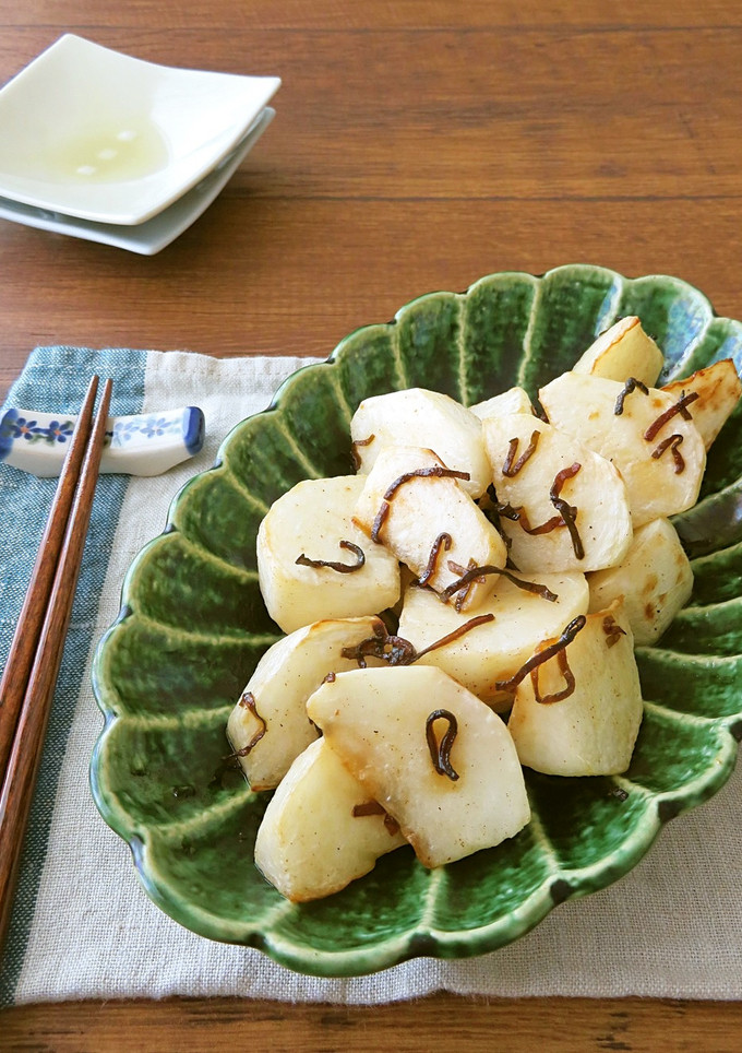 簡単☆かぶと塩昆布のバター焼き-レシピのメイン写真