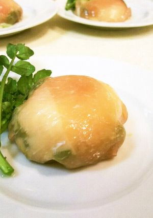 おもてなし♡生ハムの温玉＆アボカド巻き-レシピのメイン写真