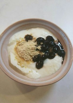 黒豆煮 きな粉 ヨーグルト-レシピのメイン写真