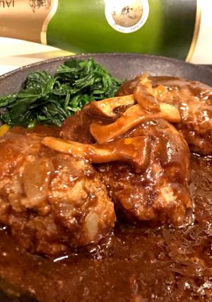 《簡単豪華》煮込みハンバーグ-レシピのメイン写真