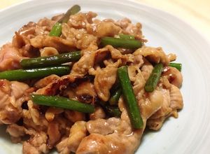 豚肉とにんにくの芽のオイスターソース炒め-レシピのメイン写真