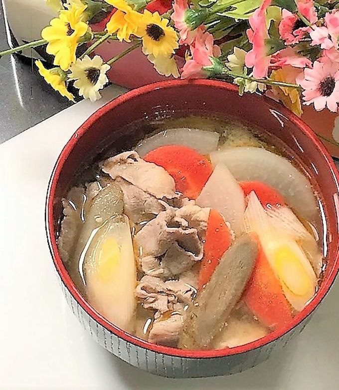 お肉ふわふわ♡我が家のメガ豚汁 by ❀あおい❀ 【クックパッド】 簡単
