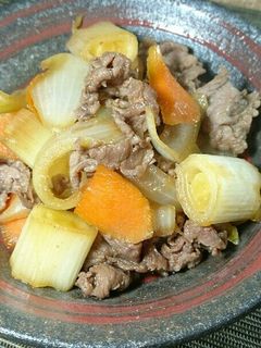 牛肉とたまねぎのすき煮-レシピのメイン写真
