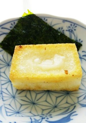 サトウの切り餅揚げました-レシピのメイン写真