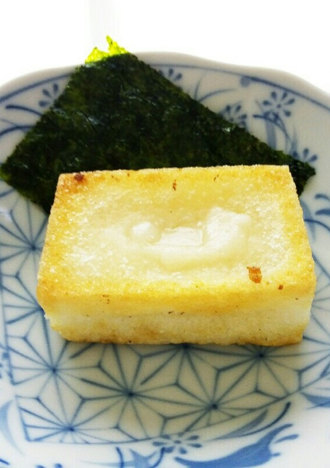 サトウの切り餅揚げました-レシピのメイン写真