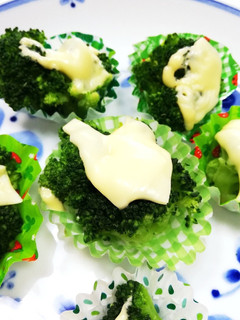 レンジでブロッコリーのチーズ焼き-レシピのメイン写真