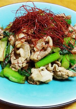 菜心と豚肉の炒め-レシピのメイン写真