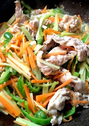 オイスターソース不使用！青椒肉絲-レシピのメイン写真