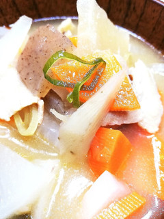 時間なくても豚汁(すき家のにチョイ足し)-レシピのメイン写真