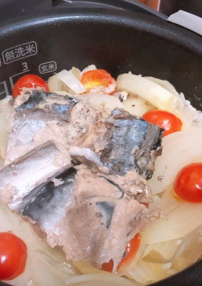 【簡単】トマトと玉ねぎのサバご飯-レシピのメイン写真