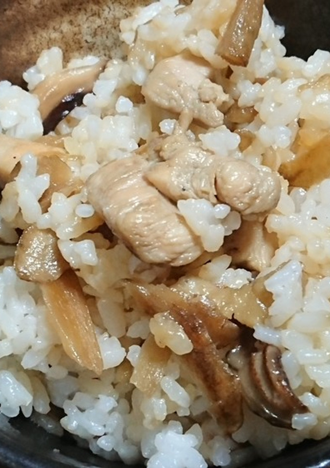 椎茸の出しが効いた✨鶏ごぼうご飯-レシピのメイン写真