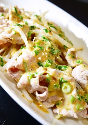 豚肉もやしのねぎ味噌マヨネーズソースがけ-レシピのメイン写真
