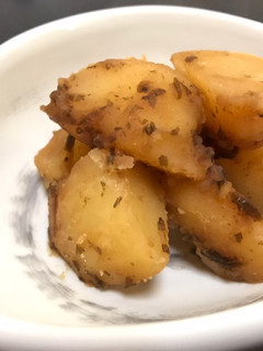 簡単味付け不要☆じゃがいもと塩昆布の煮物-レシピのメイン写真
