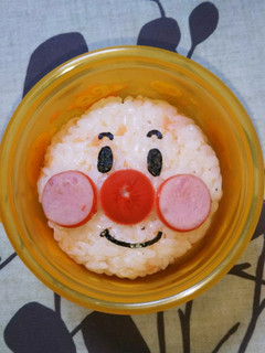 アンパンマンおにぎり-レシピのメイン写真