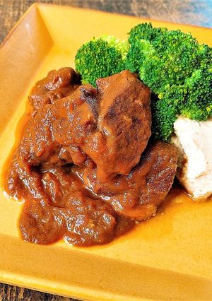 圧力鍋で簡単！猪肉の赤ワイン煮-レシピのメイン写真