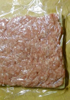 まるで1枚肉 ひき肉シート-レシピのメイン写真