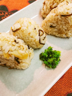 塩サバ味噌そぼろお結び-レシピのメイン写真