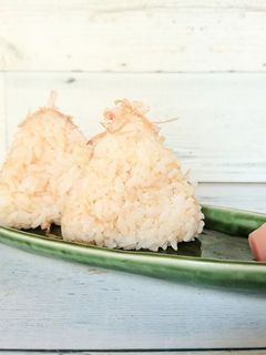 受験に☆おかかチーズおにぎり-レシピのメイン写真