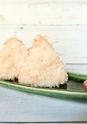 受験に☆おかかチーズおにぎり-レシピのメイン写真