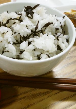 白米気分で♪お手軽ひじきご飯-レシピのメイン写真