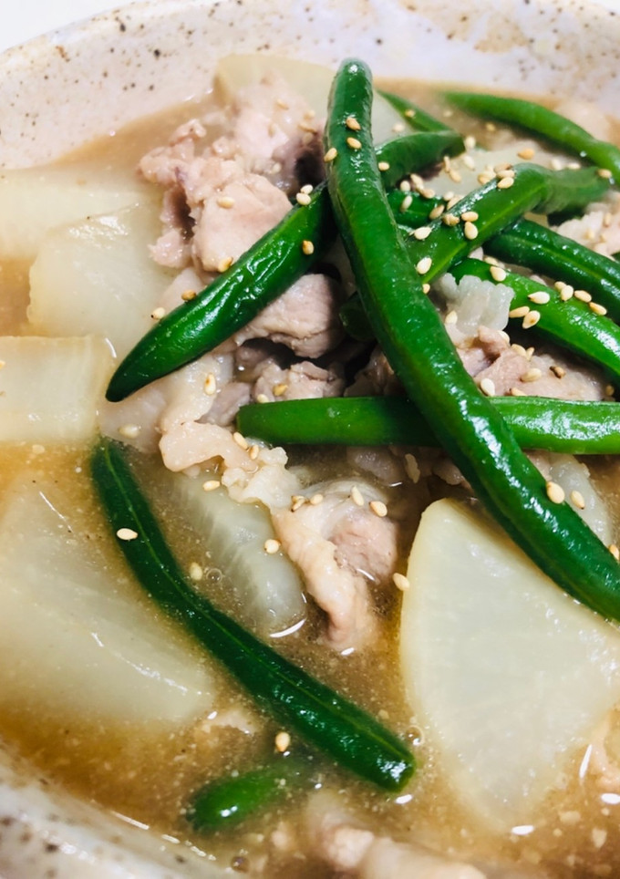 簡単 大根と豚肉のゴマ風味煮-レシピのメイン写真