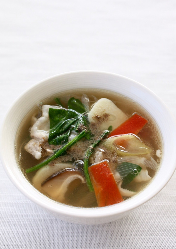 簡単【豚とサラダほうれん草の中華スープ】-レシピのメイン写真