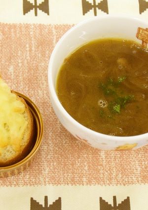 簡単オニオンスープ-レシピのメイン写真