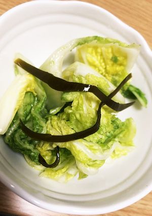 白菜のお漬物、べんりで酢と醤油で！-レシピのメイン写真
