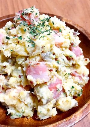ベーコンと焼き芋のデリ風サラダ-レシピのメイン写真
