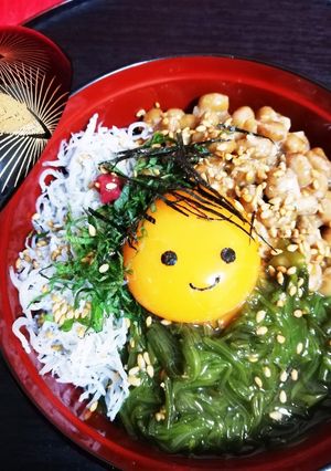 のっけ丼＊卵アートdeしらす納豆めかぶ丼-レシピのメイン写真