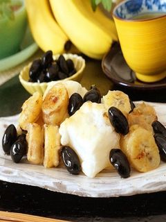 バナナとお餅のバターソテー 黒豆添え☆-レシピのメイン写真