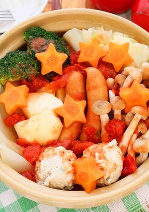 野菜たっぷり♪ぽかぽかあったかトマト鍋-レシピのメイン写真