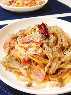 炒めるだけ!きのことベーコンの簡単パスタ-レシピのメイン写真