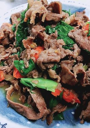 小間切れ牛肉のレタス＆トマト炒め-レシピのメイン写真