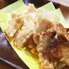 รูปของ お餅で簡単おやつ☆揚げ煎餅と焼き煎餅