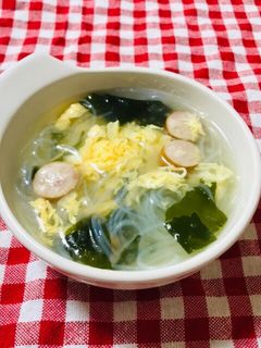 ウインナーとふわふわたまごの春雨スープ♡-レシピのメイン写真
