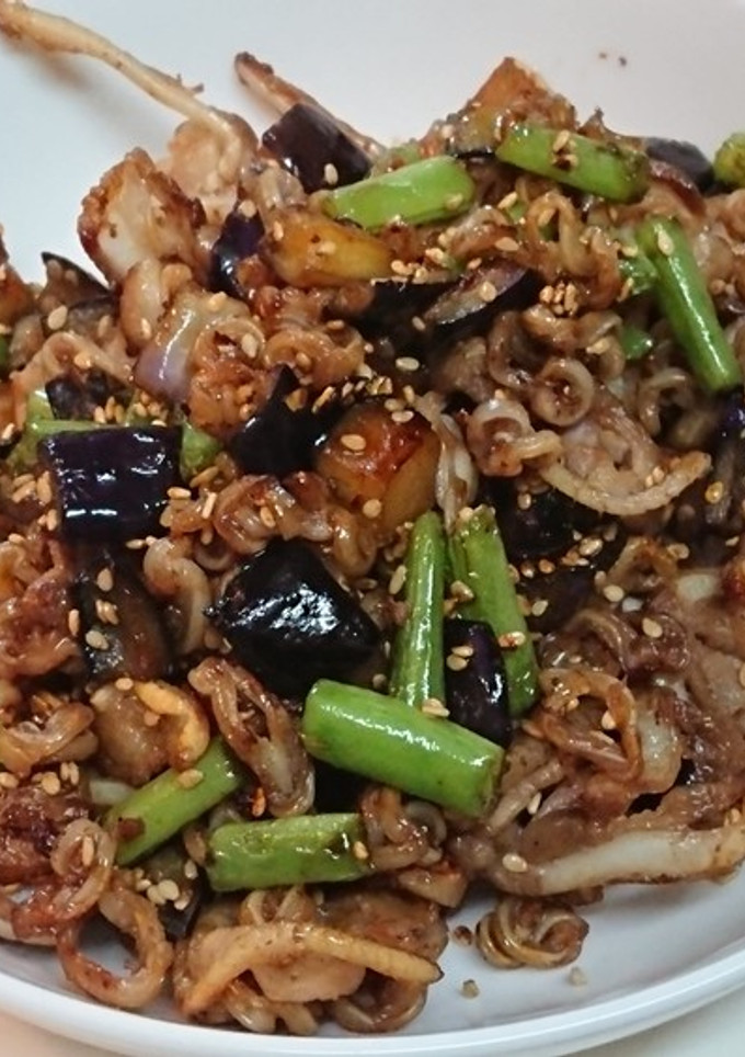 豚軟骨と茄子といんげんの胡麻醤油炒め-レシピのメイン写真